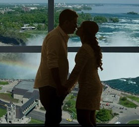 Romance Package - Hotel Packages - Niagara Falls Valentine's Day